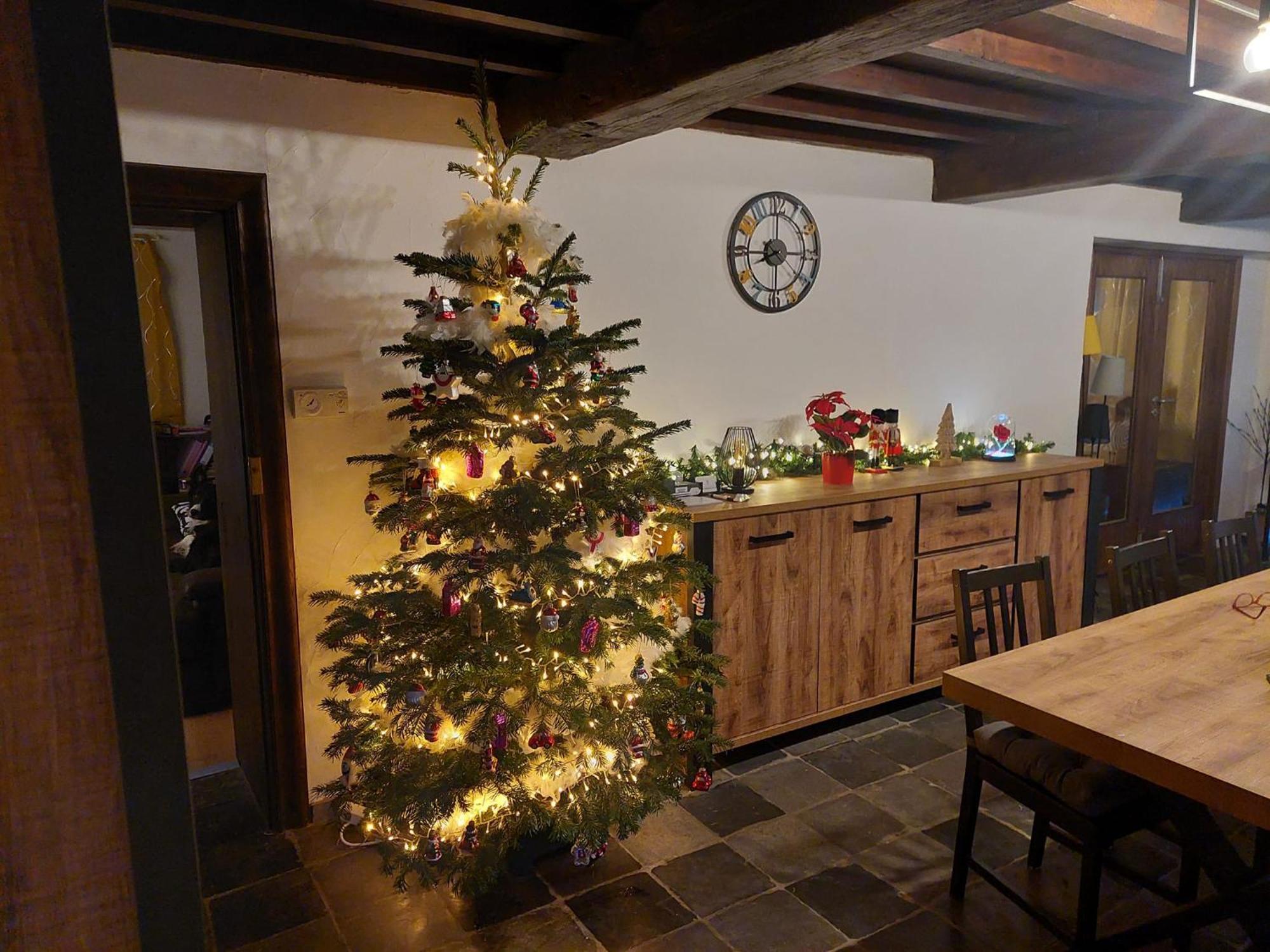 Au Doux Chardon Bed & Breakfast Durbuy Exterior foto