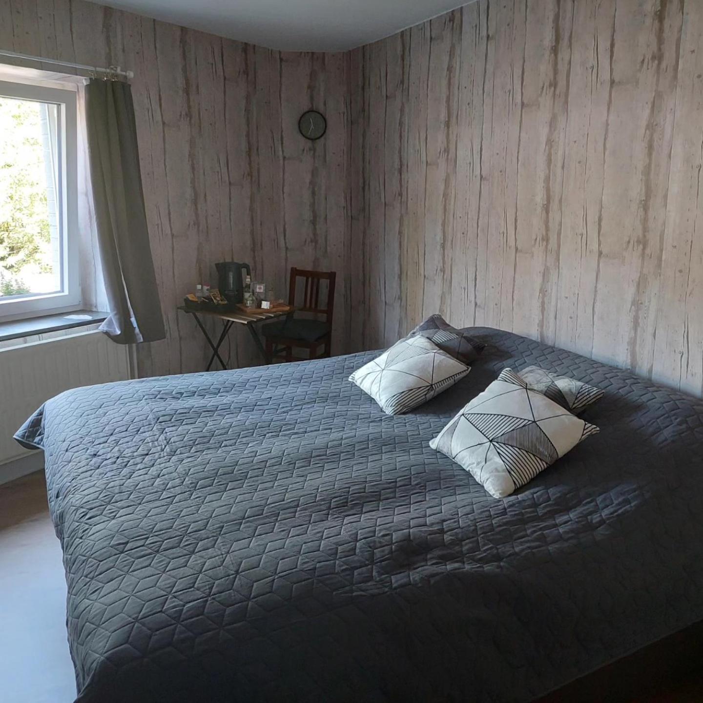 Au Doux Chardon Bed & Breakfast Durbuy Exterior foto